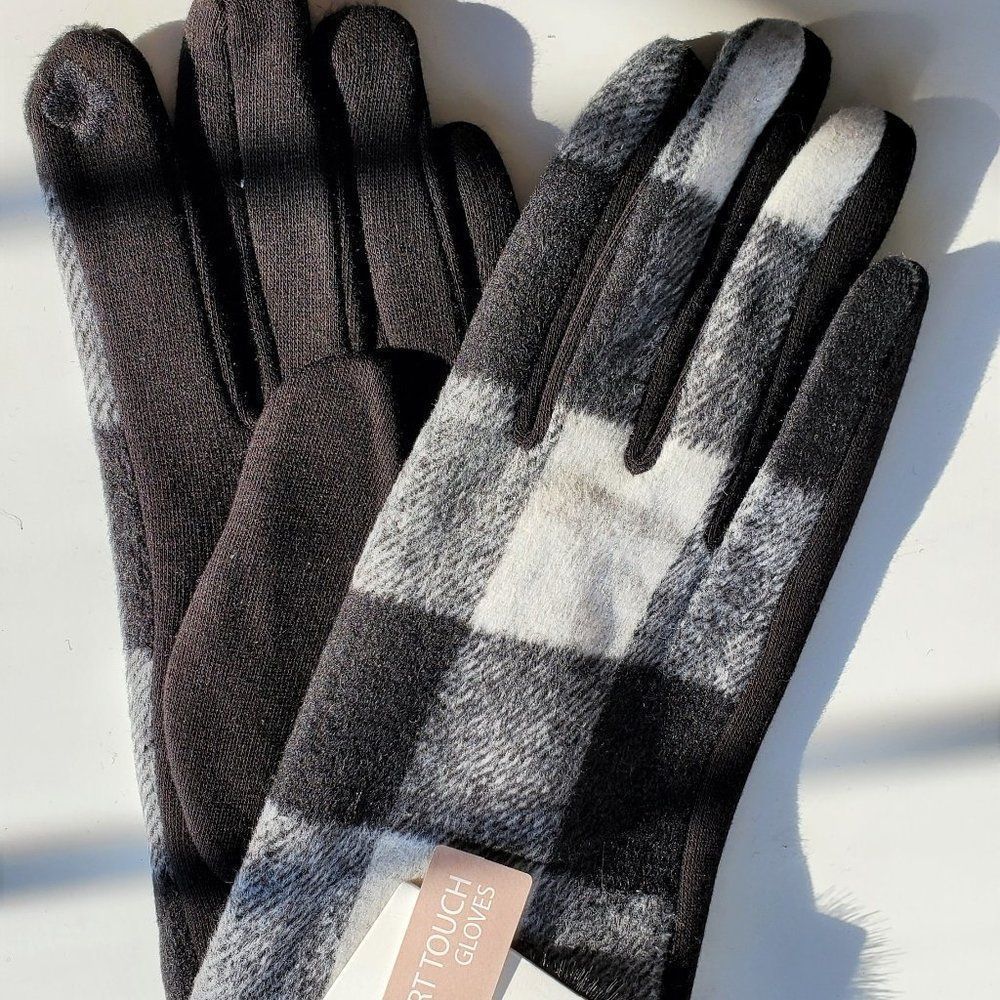 Multi Color Smart Touch Gloves Yarn Smart Texting Touchscreen Compatible